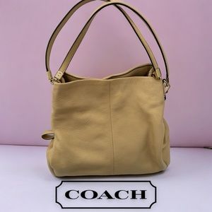 COACH Phoebe Beige Shoulder Bag Preloved​​